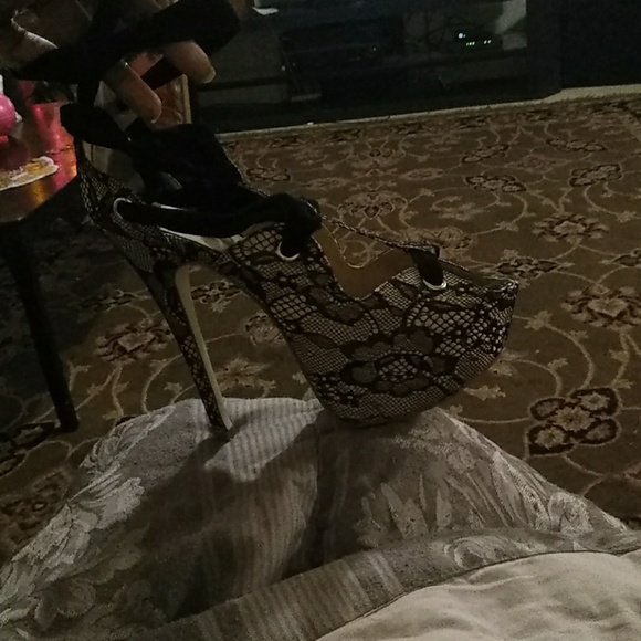 Just fab heels - Picture 1 of 4
